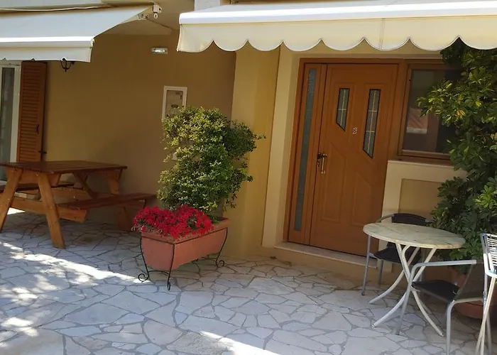 Epi Lourdata (Kefalonia)