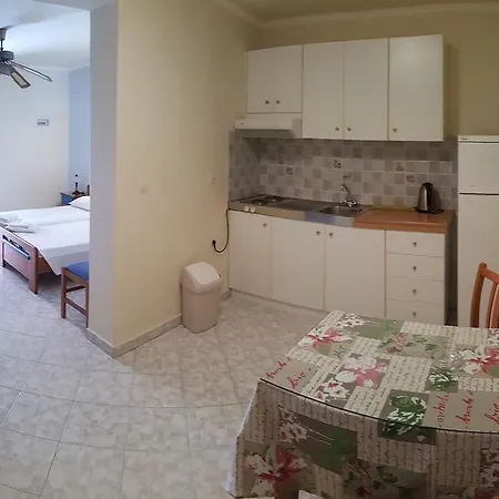 Epi Lourdata (Kefalonia)