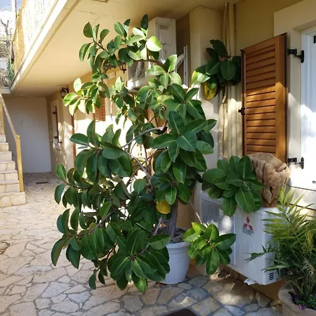 Epi * Lourdata (Kefalonia)